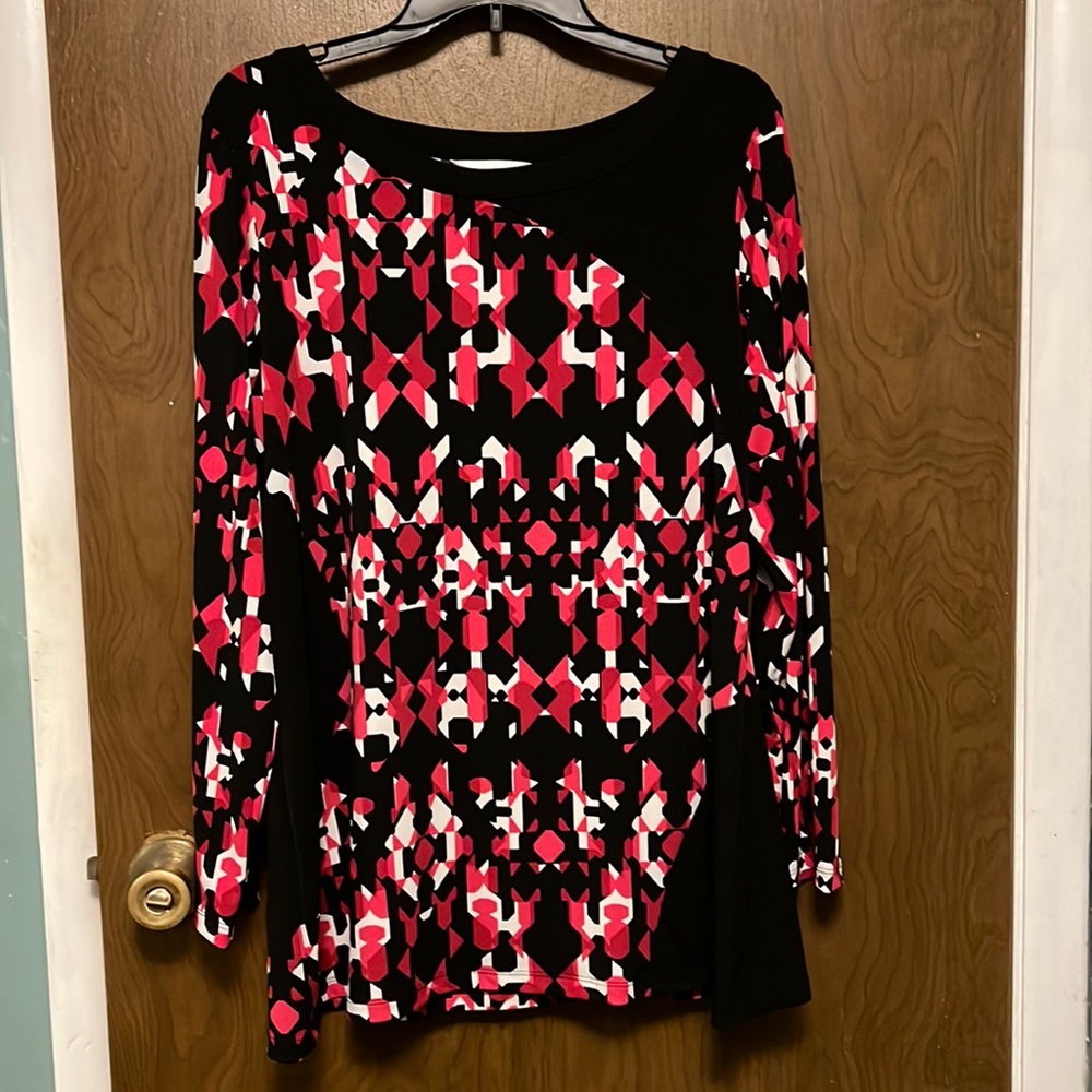 Christopher & Banks red, black and white geometric shirt size XL